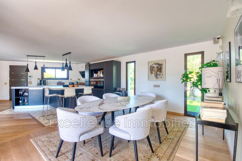 Villa - 150 m² - 4 pièces