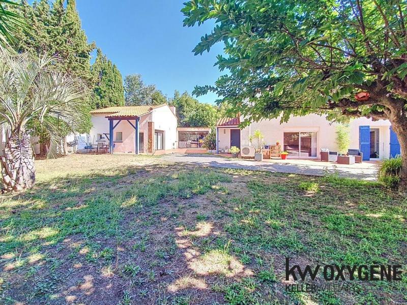 Maison - 195 m² - 7 pièces