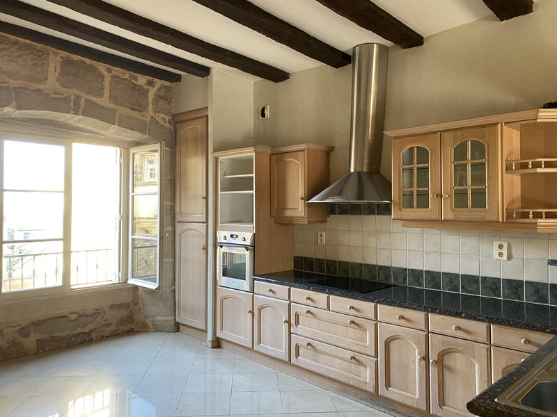 Appartement - 145 m² - 5 pièces