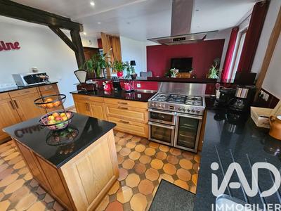 Maison - 195 m² - 7 pièces