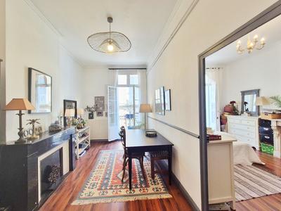 Appartement bourgeois - 120 m² - 4 pièces