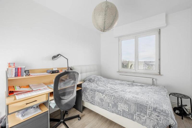 Appartement - 85 m² - 4 pièces