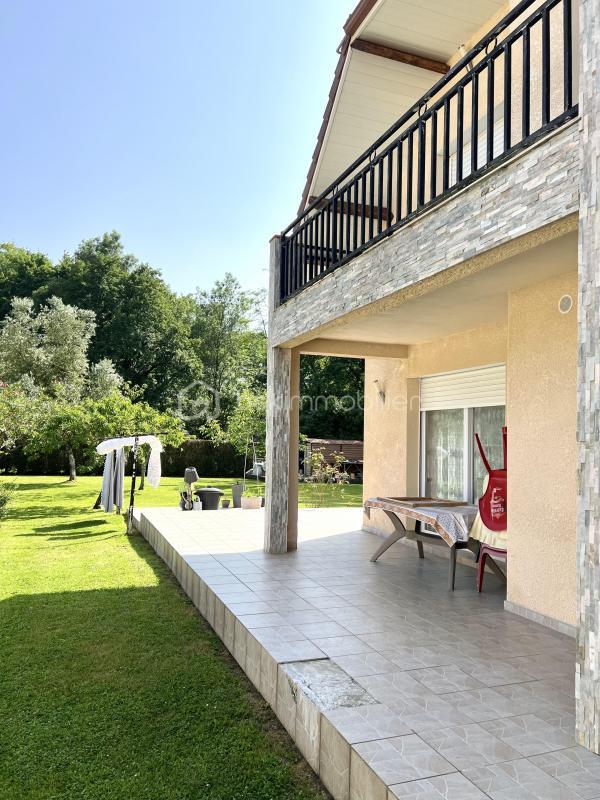 Maison - 131 m² - 6 pièces