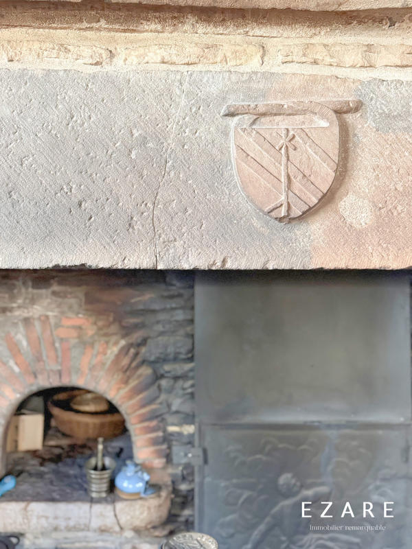 Maison - 235 m² - 7 pièces