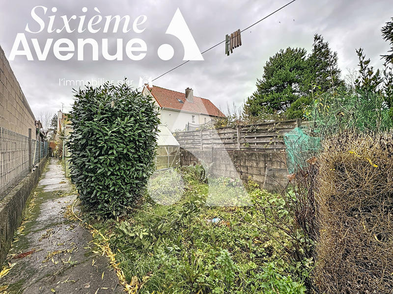 Maison - 95 m² - 4 pièces