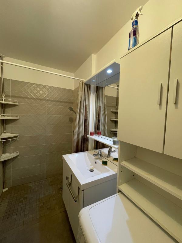 Appartement - 49 m² - 3 pièces