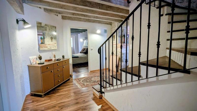 Maison - 237 m² - 6 pièces