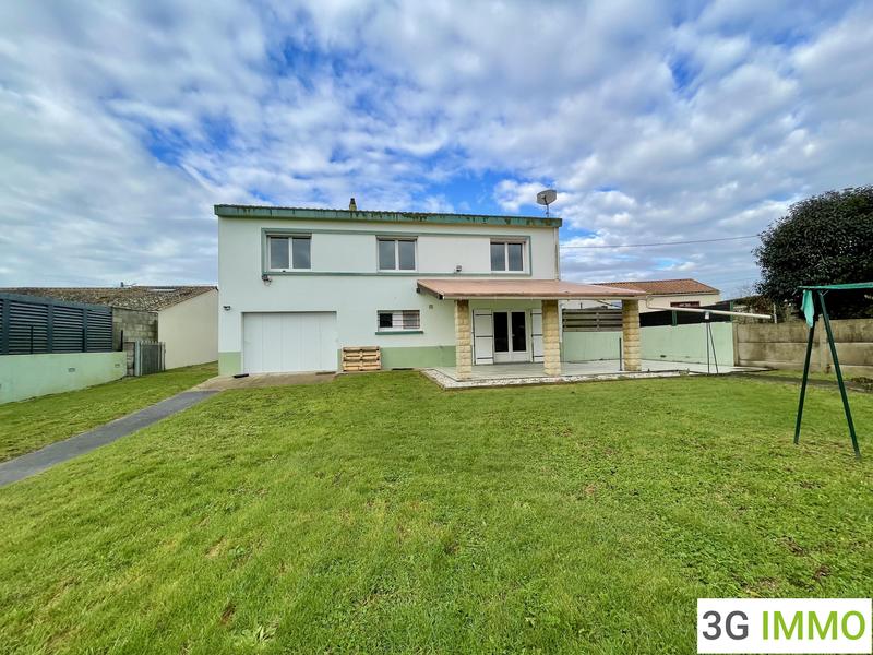 Maison - 140 m² - 5 pièces