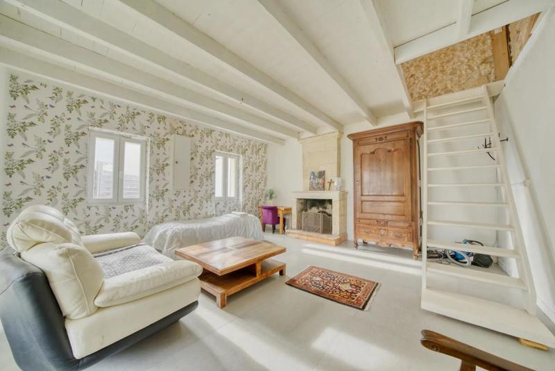 Maison - 271 m² - 10 pièces