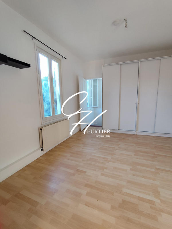 Maison - 65 m² - 3 pièces