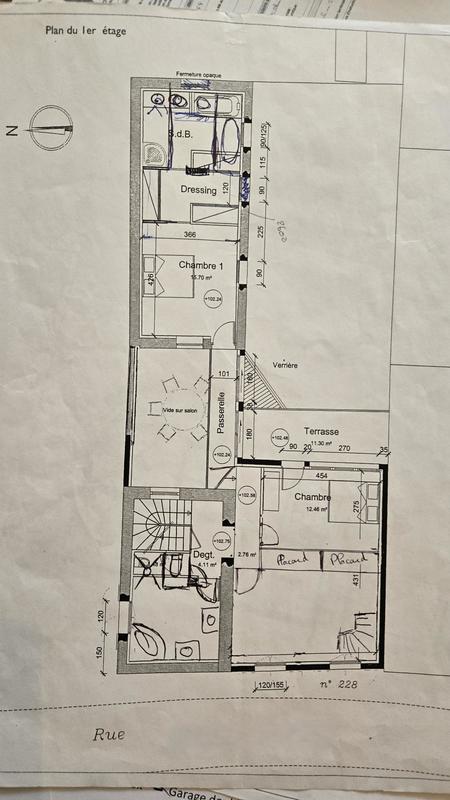 Maison - 215 m² - 7 pièces