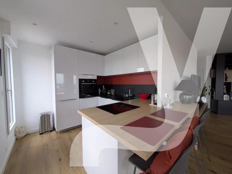 Appartement - 106 m² - 4 pièces