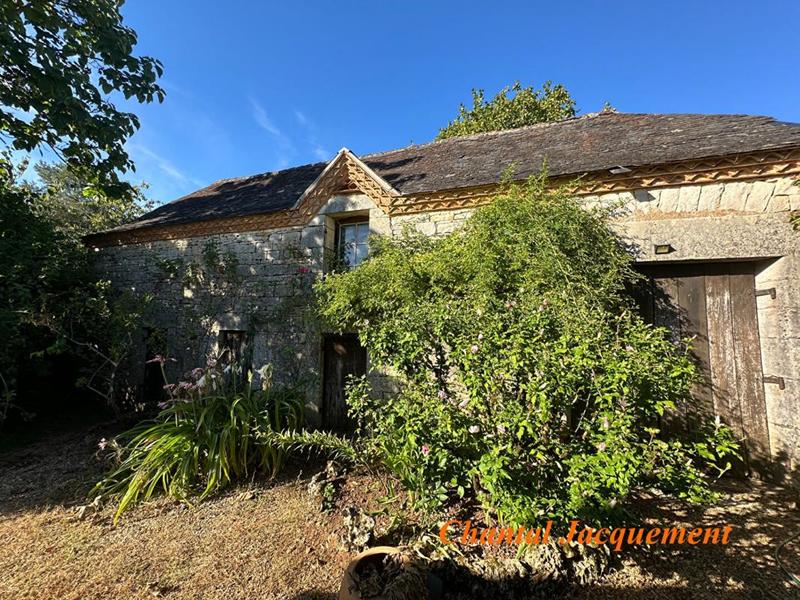 Maison - 390 m² - 16 pièces