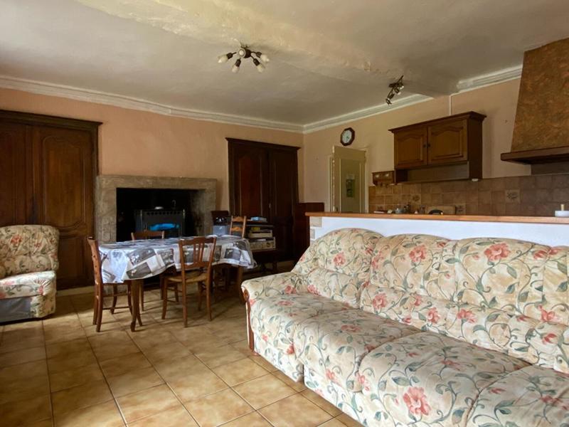 Maison en pierre - 101 m² - 4 pièces