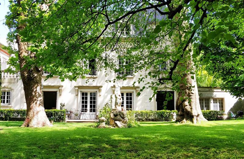 Maison - 185 m² - 8 pièces