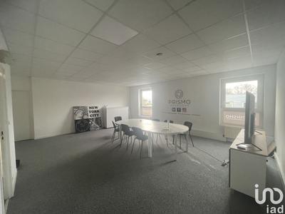 Bureau - 82 m²