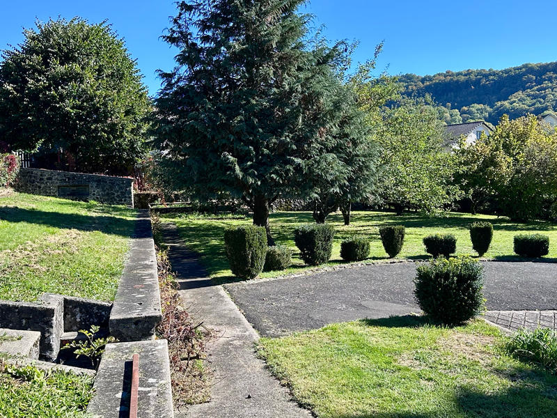 Maison - 141 m² - 5 pièces