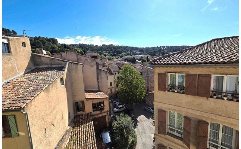 Appartement - 70 m² - 2 pièces