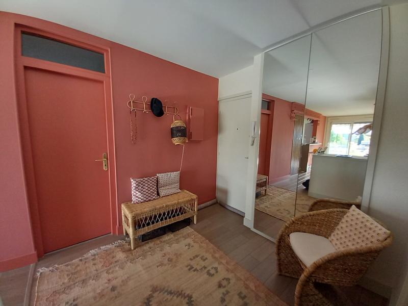 Appartement - 82 m² - 4 pièces