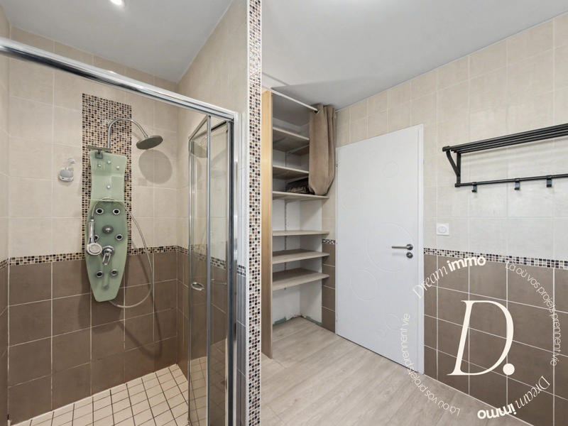 Maison - 111 m² - 4 pièces