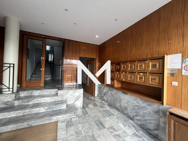 Appartement - 87 m² - 4 pièces