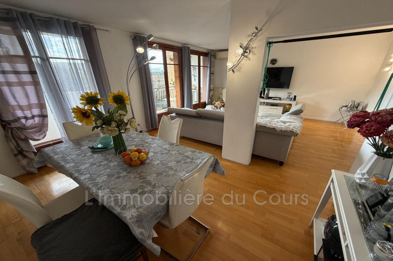 Appartement - 76 m² - 3 pièces