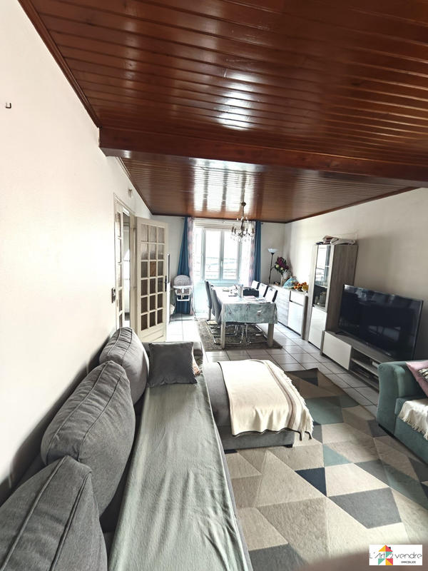 Maison - 142 m² - 6 pièces