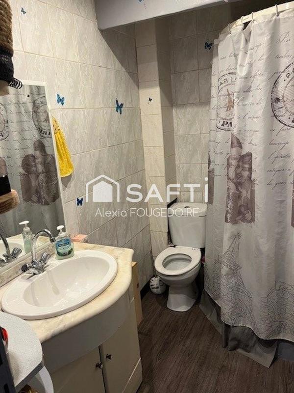 Maison - 236 m² - 7 pièces