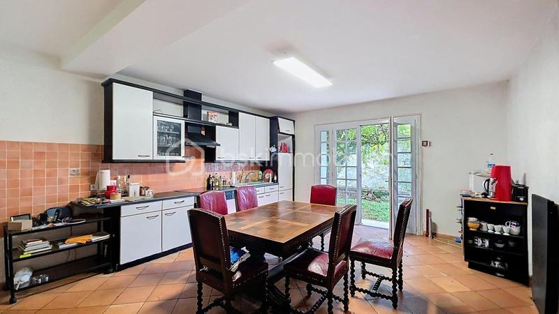 Maison ancienne - 143 m² - 6 pièces