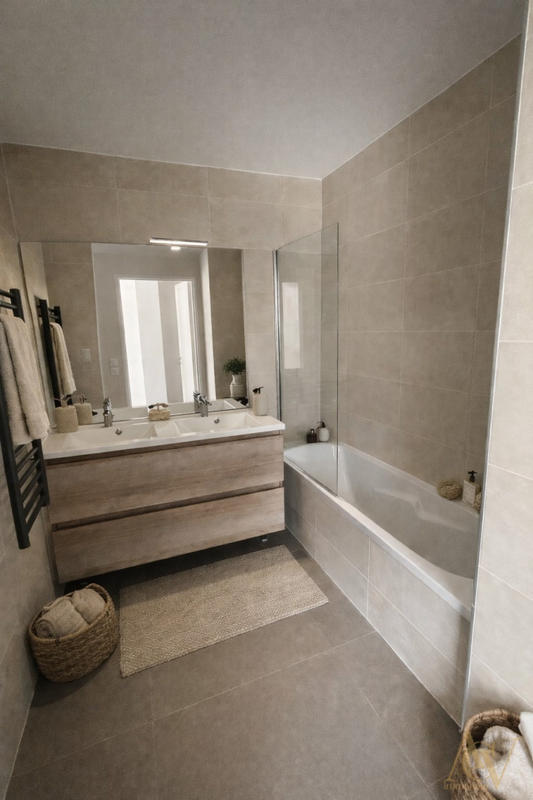 Appartement - 63 m² - 3 pièces