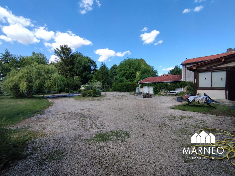 Maison ancienne - 278 m² - 8 pièces