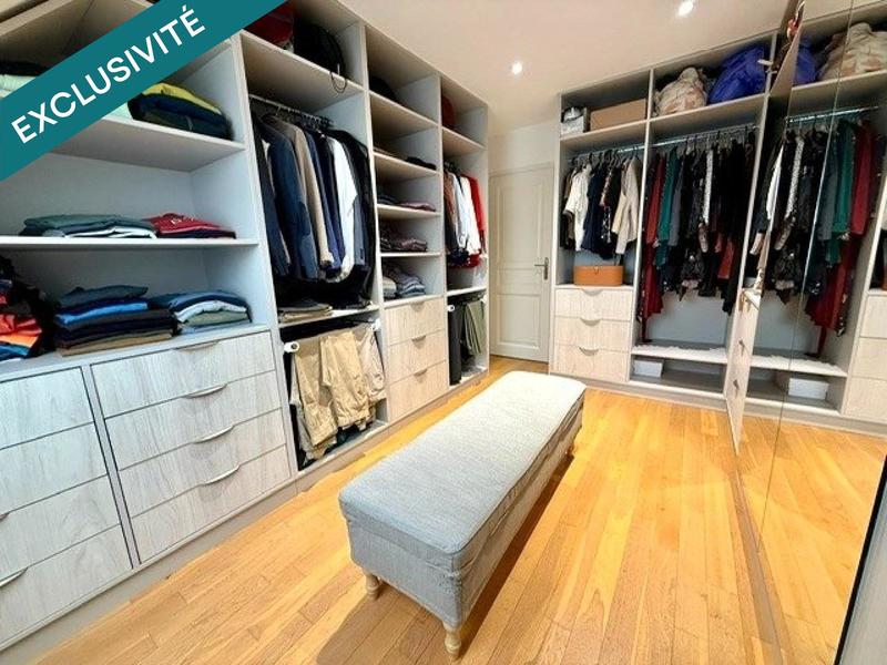 Maison - 209 m² - 6 pièces