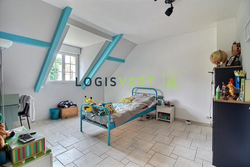 Maison - 137 m² - 6 pièces