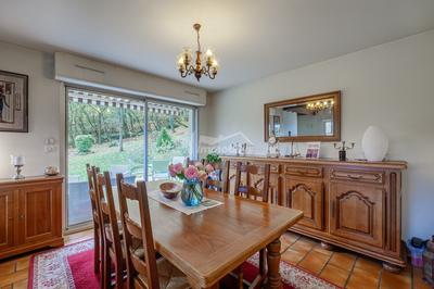 Maison - 147 m² - 6 pièces