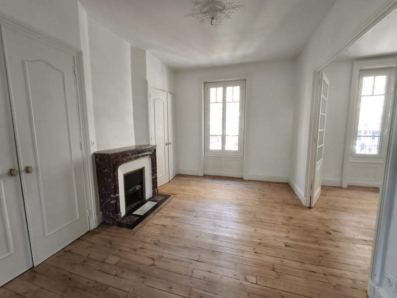 Appartement - 79 m² - 4 pièces