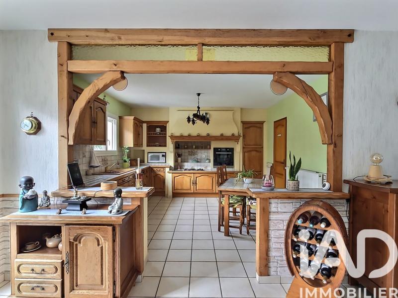 Maison - 143 m² - 6 pièces