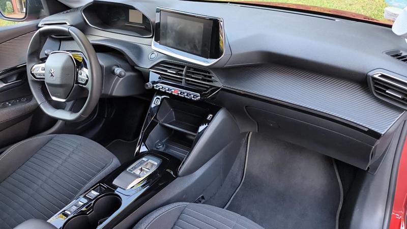 Peugeot E-208 136 50 kWh Style - Automatique Entretien constructeur