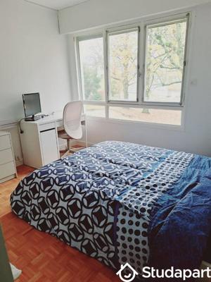 Chambre - 10 m² - 1 pièce