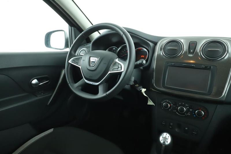 Dacia Sandero II Stepway 1.5 dCi 90 ch