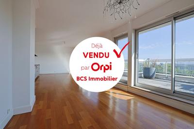 Penthouse - 110 m² - 4 pièces