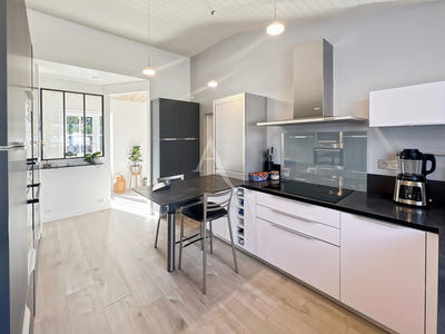 Maison - 157 m² - 6 pièces