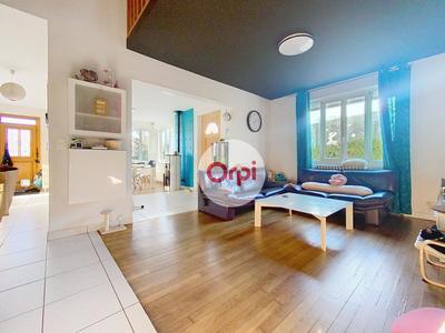 Maison - 145 m² - 5 pièces