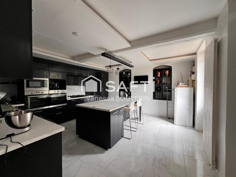 Maison - 125 m² - 6 pièces