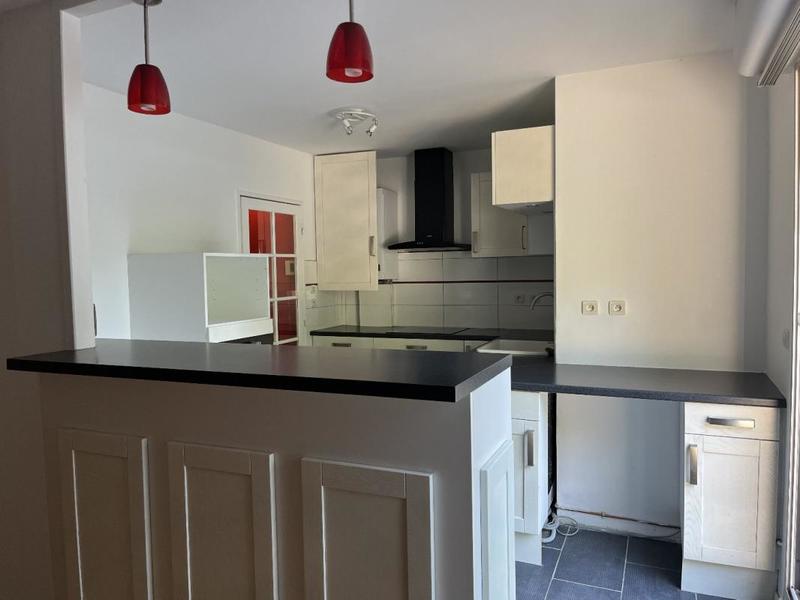 Appartement - 75 m² - 3 pièces