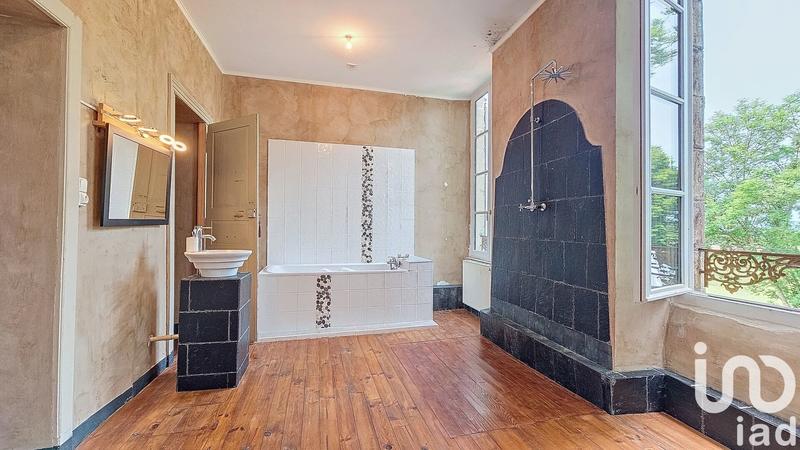 Château - 794 m² - 15 pièces