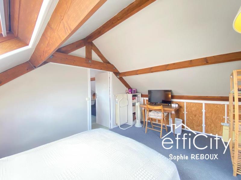 Maison - 170 m² - 10 pièces