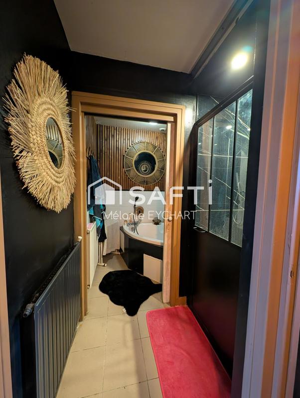 Maison - 264 m² - 7 pièces