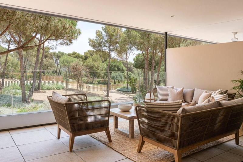 Appartement - 99 m² - 4 pièces