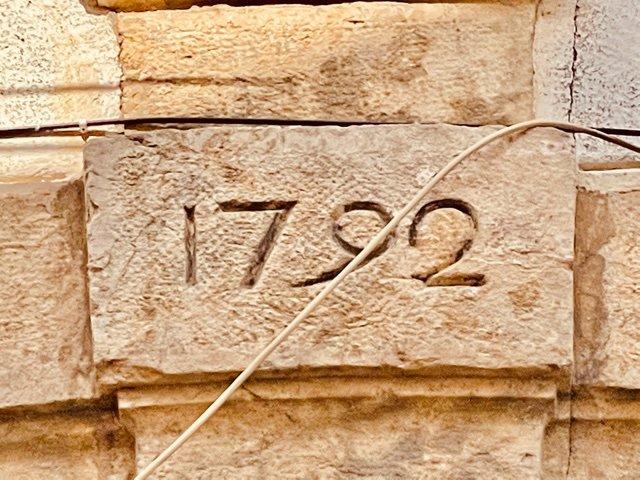 Maison - 280 m² - 6 pièces