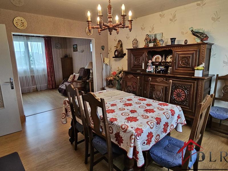 Maison - 102 m² - 6 pièces